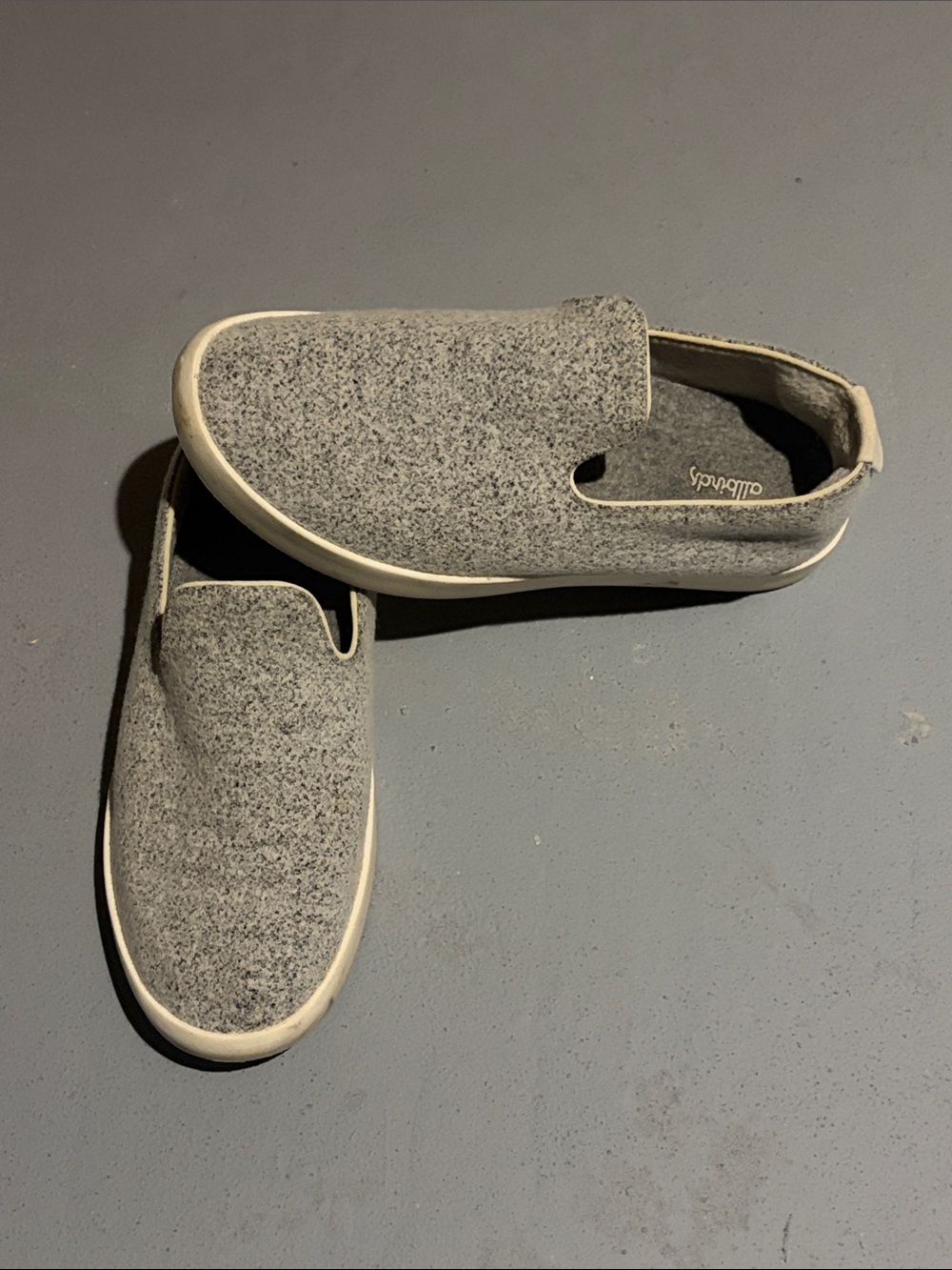 Allbirds - Men’s Wool Loungers - Dapple Grey (Cream Sole) - size Men’s 9